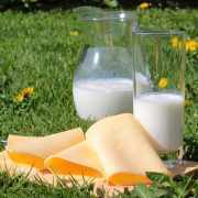 milk-1385548_1280